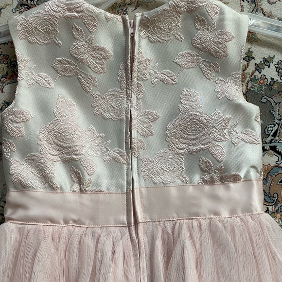 Party dress for girls - Picture 8 of 9